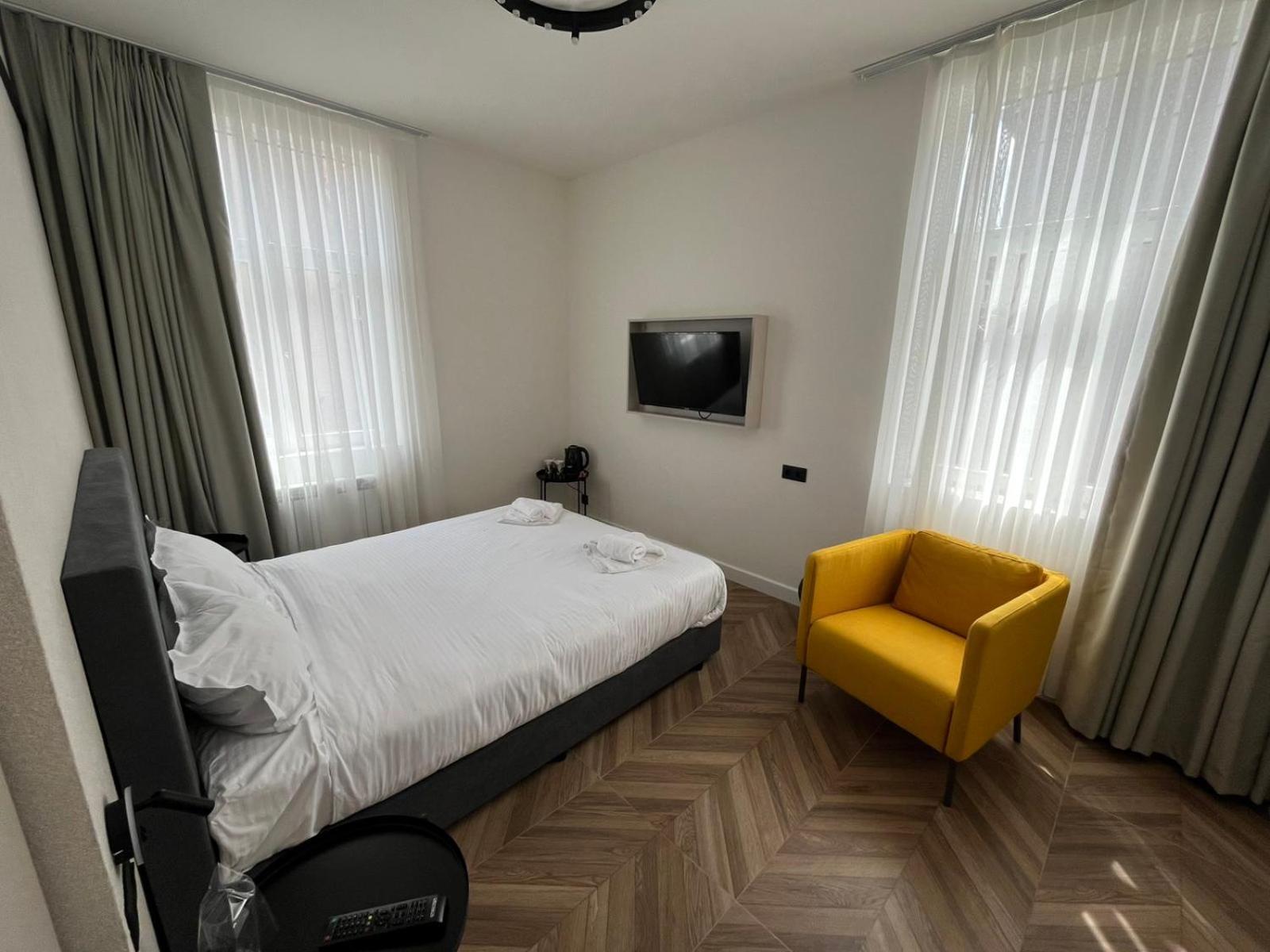 M Star Rooms, Private Parking, Sofia Top Center Екстер'єр фото